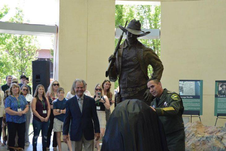 Image for display with article titled Placer Sheriff's Office Unveils Fallen Deputy Monument